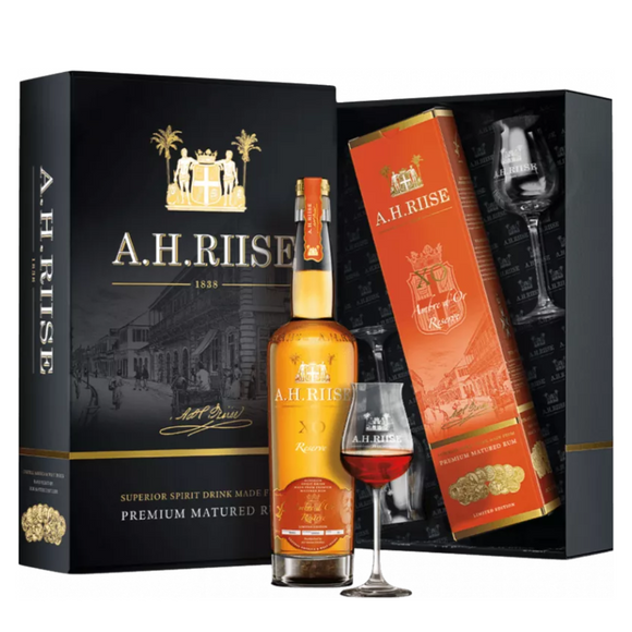 A.H. RIISE AMBRE D'OR RESERVE 0,7L 42% + 2 Glasses